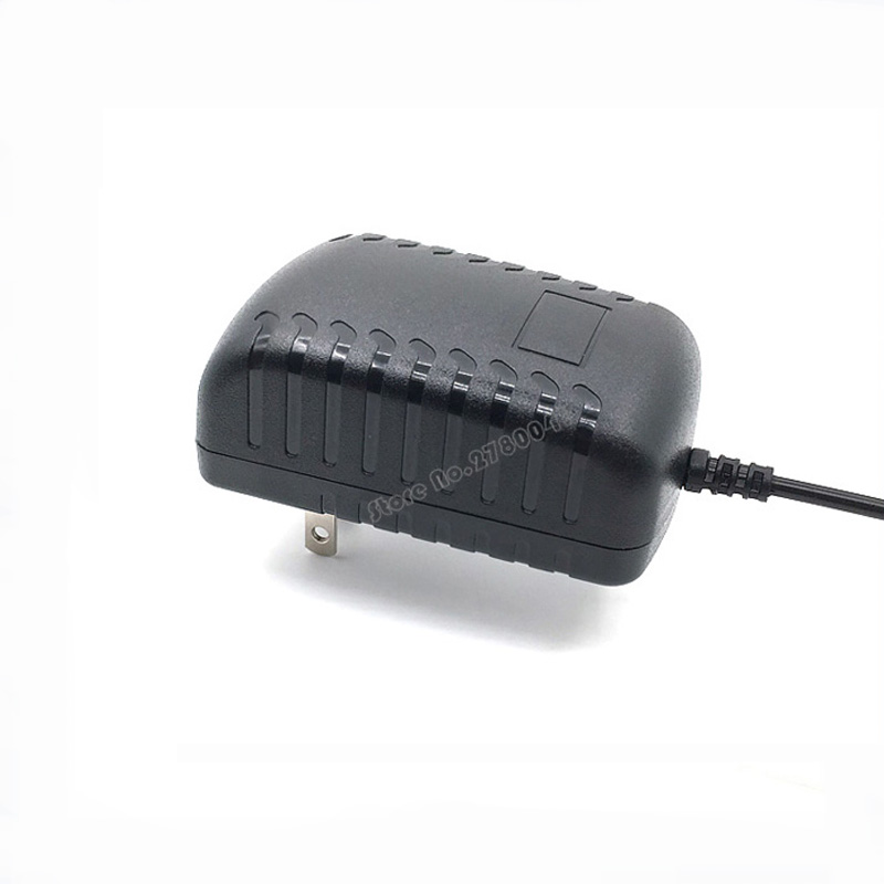 Adattatore di alimentazione CA - Google Speaker Nest Hub recensione e prezzo